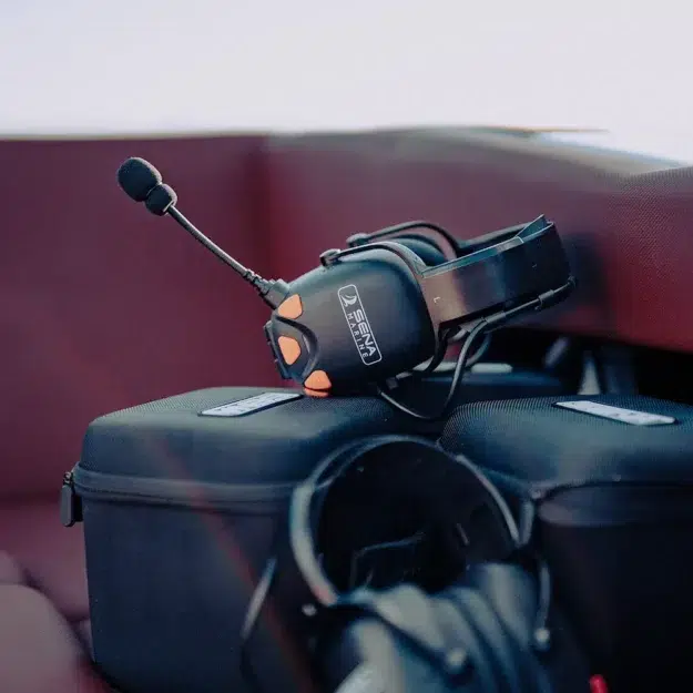 Sena Nautitalk N2R Yachting Earmuff Headset - Image 2
